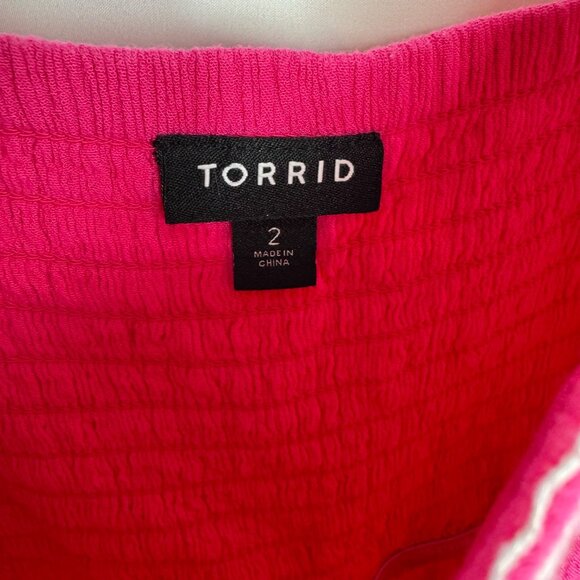 Torrid Pink Smocked Tiered Stretchy Blouse / Tank‎ Embroidered Details Size 2 - Picture 4 of 8